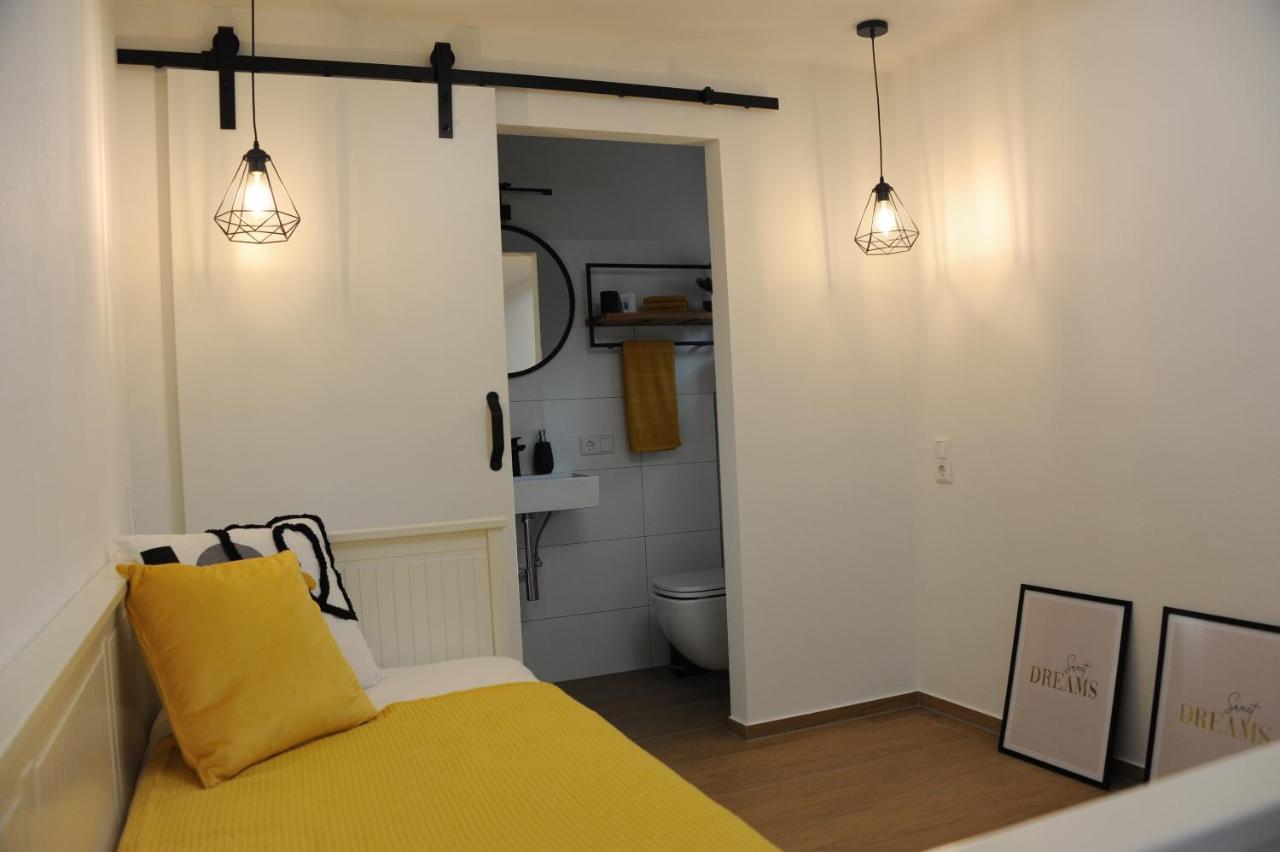 Studio-Apartment Kontaktloser Check-In Meckenbeuren Exterior photo